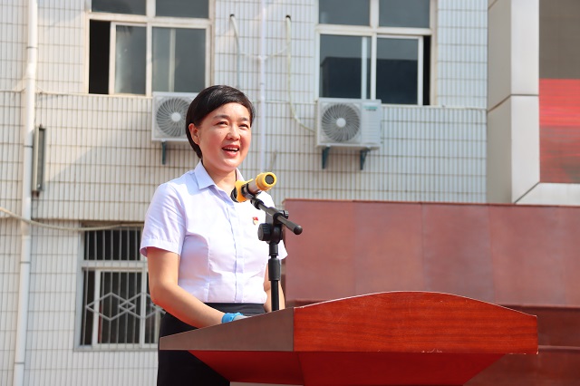 1724381756106047.jpg 校长魏萍讲话.jpg