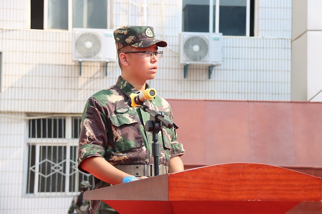 1724381803920664.jpg 教官代表常明鑫发言.jpg