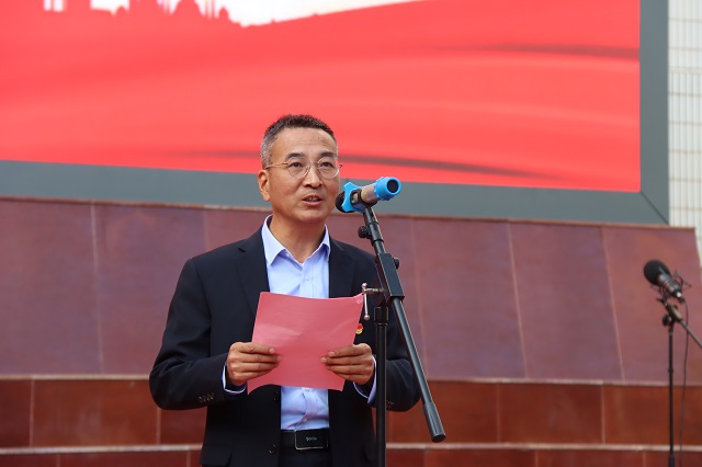 党委副书记、纪委书记卢仁虎讲话.jpg